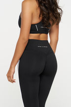 Elle Capri - Black